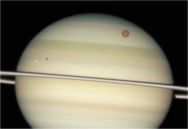 4 Saturn moons in sight Feb 2009